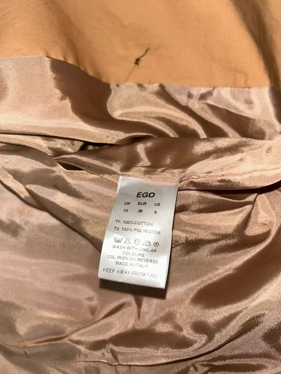 Cropped Double-Breasted Belted Trench Jacket with Hood- Camel - Picture 7 of 10